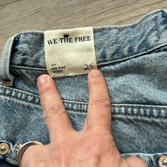 We the Freee - Picture 4 of 4